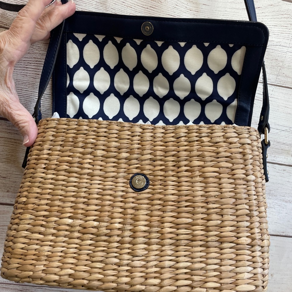 KATE SPADE NEW YORK VIA LIMONI CLARA CROSSBODY IN STRAW AND NAVY BLUE LEATHER - Picture 7 of 16
